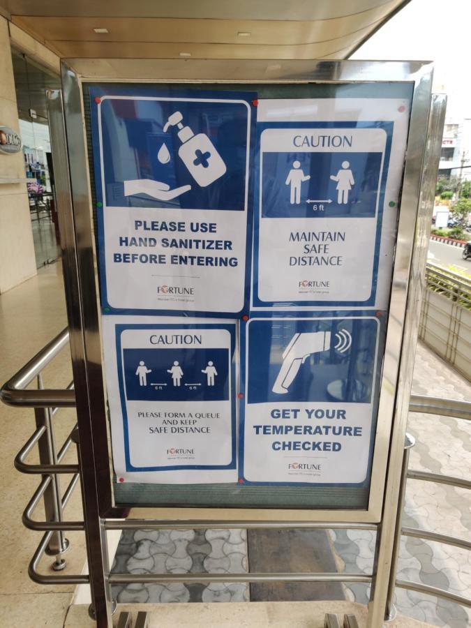 希耶坎亚财富酒店 维沙卡帕特南 外观 照片