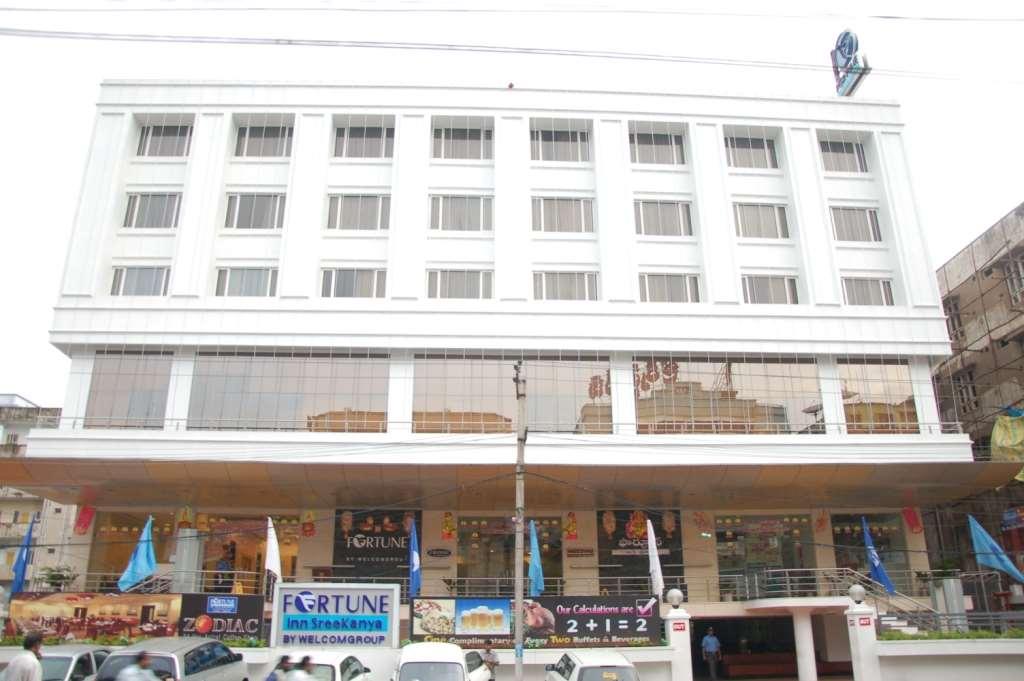 希耶坎亚财富酒店 维沙卡帕特南 外观 照片