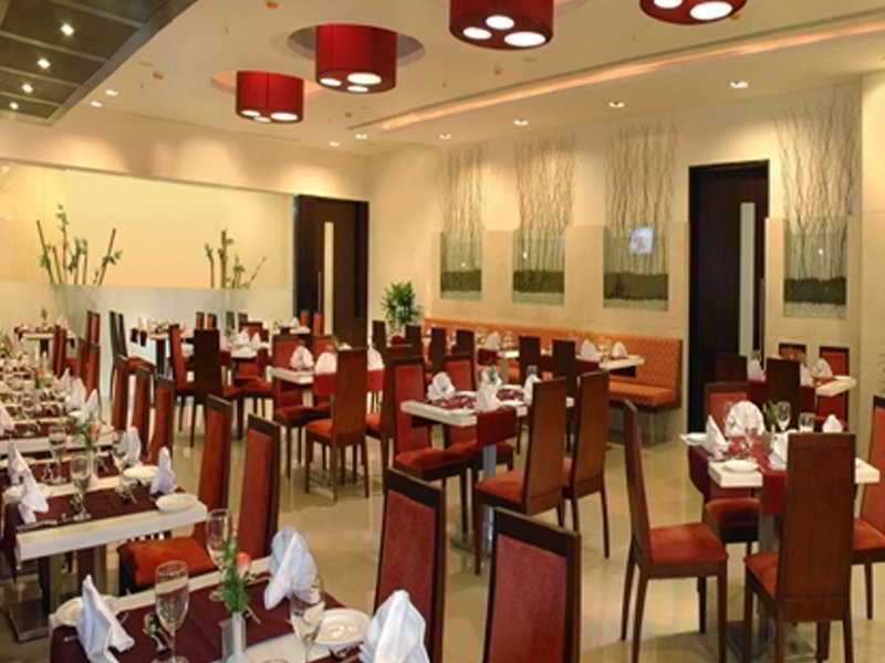 希耶坎亚财富酒店 维沙卡帕特南 外观 照片